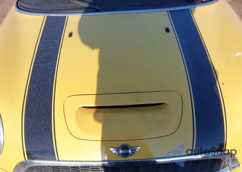 2009 Mini Cooper S z USA, uszkodzony, nr VIN WMWMF73529TW87362